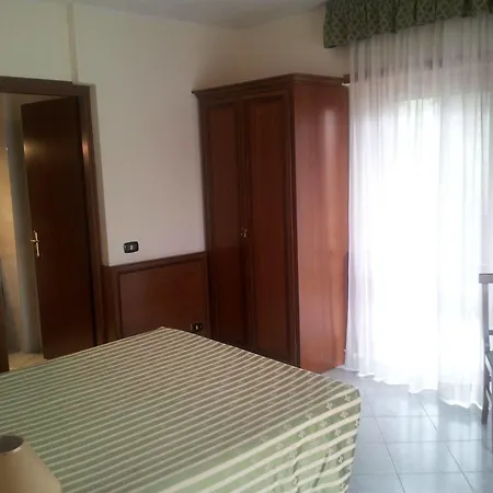 Octavia فندق روما